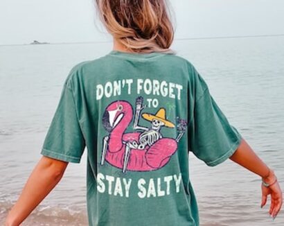 Stay Salty Tee, Salty Skeleton T-shirt, Comfort Colors T-shirt, Beach Tee, Salty T-shirt, Funny Skeleton Beach Tee, Size up for Oversized