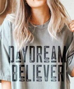 Daydream Believer Tee, Daydream Believer Graphic Tee, Boho Tee, Comfort Colors Tee