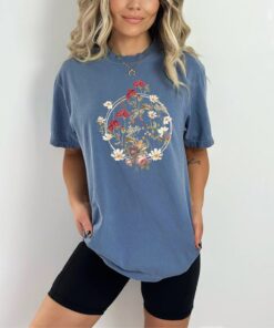 Comfort Colors Flower Shirt, Aesthetic Wild Flower Shirt, Flower T-shirt