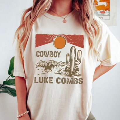 luke combs t shirt, luke combs sweatshirt, luke combs tour merch