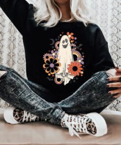 Flower Ghost Halloween Comfort Colors Sweatshirt, Womens Cute Pumpkin Halloween Shirt