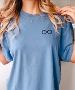 The Summer I Turned Pretty Infinity Pocket T-Shirt | TSITP | Moon and Stars Infinity | Team Conrad | Cousins Beach | Comfort Colors T-Shirt