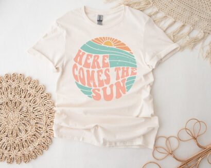 Here Comes The Sun Shirt, Retro Summer Shirt, Beach Shirt, Beach Vacation Shirt