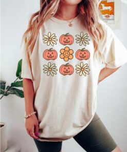 90's Retro Pumpkin Flower Shirt For Halloween, Fall Shirt For Women, Cute Pumpkin Tee