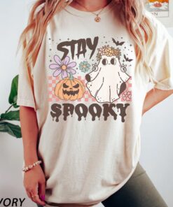 Comfort Colors Retro Halloween t-shirt, Vintage Ghost Halloween Shirt, Retro Fall Shirt, Fall Shirt, Halloween Shirt