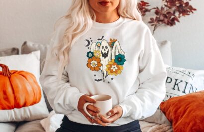 Retro Floral Ghost Sweatshirt