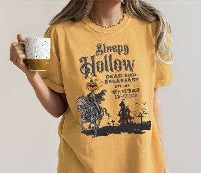 Sleepy Hollow Shirt, Vintage Halloween Shirt