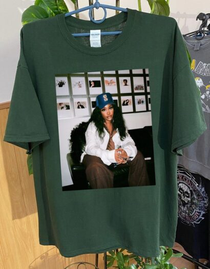 Sza New Bootleg 90s Shirt, Sza Shirt, Sza Photoshoot Shirt, Music RnB Singer Rapper Shirt