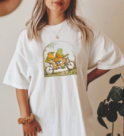 Frog and toad together Tshirt, Cottage Core Shirt, Teacher shirt, Book Lover Sweatshirt