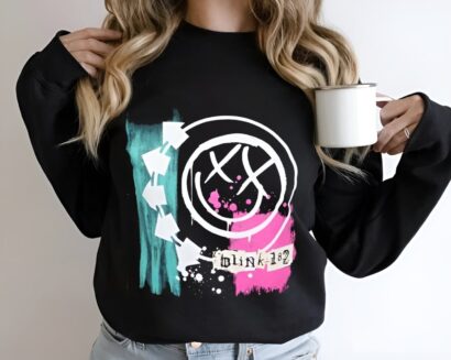 Blink 182 Vintage T-Shirt, Retro Blink 182 Shirt, Blink 182 Sweatshirt, Blink 182 Concert Shirt