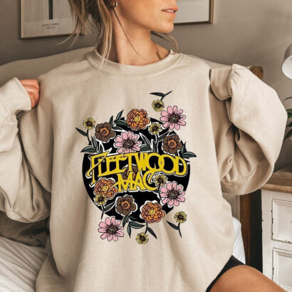 Fleetwood Mac Sweatshirt, Fleetwood Mac Shirt, Stevie Nicks Tee, Flower Sweatshirt, Cool Women Band Tee Distressed Floral Shirt