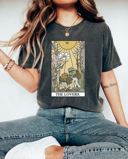 The Lovers Frog and Toad Shirt, Cottagecore Frog Toad Sweatshirt, Classic Book Tshirt, Book Lovers Shirt, Retro Comfort Frog Sweatshirt