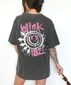 Blink 182 T-Shirt, Smile Face T-Shirt, Retro Smile Face T-shirt, Blink 182 Rock Shirt