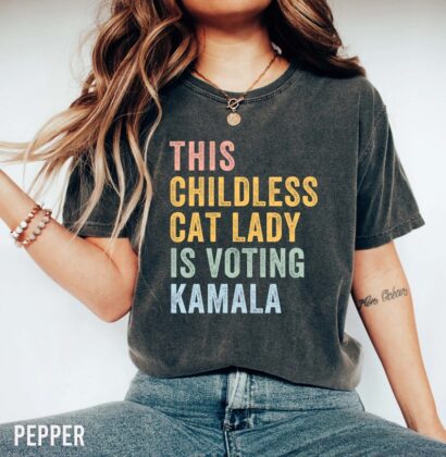 Childless Cat Lady For Kamala, Childless Cat Ladies Is Voting, Coconut Tree, Vote Blue Shirt, 2024 Election Voting Shirt