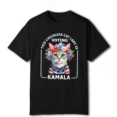 This Childless Cat Lady, Ladies is Voting Kamala Election 24 T- Shirt