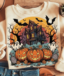 Haunted House Halloween T-Shirt, Spooky Pumpkin Ghost Shirt, Vintage Scary House Tee, Fall Halloween Top