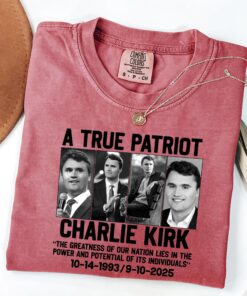 Make America Great Again R.I.P Charlie Kirk Shirt, Justice for Charlie Kirk Shirt, Prayers Up for Charlie, Human Rights Tee