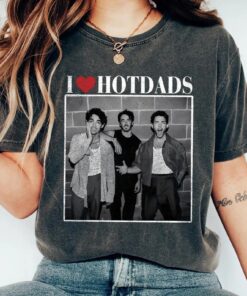 I Love Hot Dads Jonas Brothers Shirt, Hot Dads Jonas Brothers T-Shirt, Jonas Brothers Fans Shirt