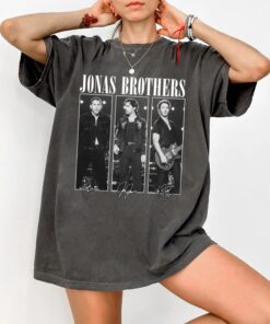 Jonas Bros 20th Annivesary Tour 2025 Shirt, Vintage Jonas Brothers Tour Shirt, Jonas Brother Merch, Jonas Brother Unisex T-shirt