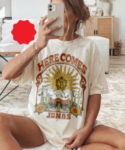 Retro Here Comes Jonas Shirt, Jonas Brothers 2025 Tour Shirt, Jonas20 Anniversary Shirt, Jonas Bros Shirt, Retro Jonas Tour Sweater, Hoodie