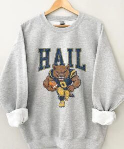 Vintage MI Football Sweatshirt Crewneck, MI Shirt, Retro MI Wolf Sweatshirt, University Football Fan Gift Sweatshirt