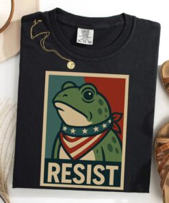 Resist Portland Frog Shirt, I Stand With Frog Shirt, Anti Trump Shirt, Anti Fascism Shirt, Political Activist, Liberal Shirt, Resist Shirt