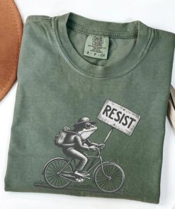 Portland Frog Resist Shirt, Comfort Colors Freedom Frog Shirt, Due Process Tee, Anti Maga Shirt, Activist T-shirt, Anti Trump Sweatshirt