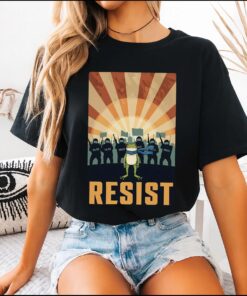 Resist Portland Frog T-Shirt, I Stand With Frog Protest Tee, Anti Trump Anti Fascism Shirt, For Activists Political Statement Outfit
