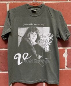 Vashti Bunyan Fan Art T-Shirt