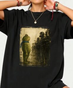 Portland Frog Shirt, Funny City Art Portland Frog Protest T-Shirt, Thought-Provoking Statement Tshirt for Men Women, Bold Graphic Vintage Tee