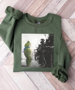 Resist Frog Sweatshirt, Free Portland Shirt, Freedom Frog T-Shirt, Anti Maga Sweater, Anti Ice Protest Tee, Political Gift, Feminist Top