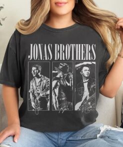 Jonas Brothers 20th Anniversary Tour T-Shirt: Fan Concert Tee