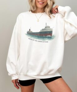 Edmund Fitzgerald Sweatshirt, Never Forget Nov 10th 1975, Great Lakes Ship T-Shirt, Midwestern History Shirt, Vintage Boat Crewneck