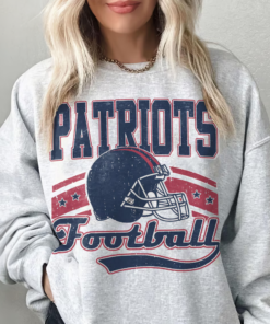 Vintage 90s Style New England Football Style Sweatshirt, Retro New England Football Crewneck, Patriots Fans Gift, Sunday Football