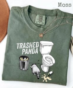 Trashed Panda Funny Drunk Raccoon T-Shirt, hilarious animal humor gift, vintage raccoon graphic tee