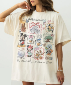 Vintage Mickey Disneyworld T-Shirt, Retro Mickey And Friends Shirts, Walt Disneyworld Tee, Disney 2026 Trip, Disney Vacation Top