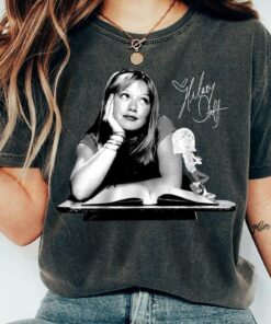 Lizzie McGuire Vintage T-Shirt, Vintage 90s Movie Shirt, Lizzie McGuire Top, Hilary Duff Bootleg Tee, Gift For Fans