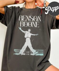 Benson Boone Walking On Stage Vintage Shirt
