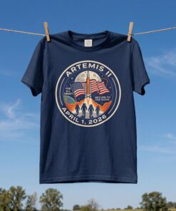 Artemis II Mission Shirt, Return to the Moon 2026 Tee, Retro Astronaut Graphic T-Shirt, Astronomy Lover Gift Unisex Top